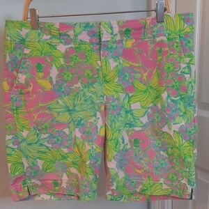 Lilly Pulitzer Tropical Flower Resort Fit Bermuda Shorts sz 14